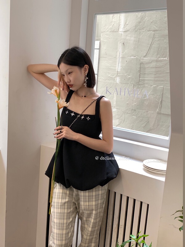 "DT CLASSIC" elegant Joker sleeveless bud top shirt 4675# XYJ