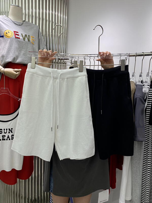 [Meet Rainbow] versatile ice silk knitted casual shorts 136# LSL