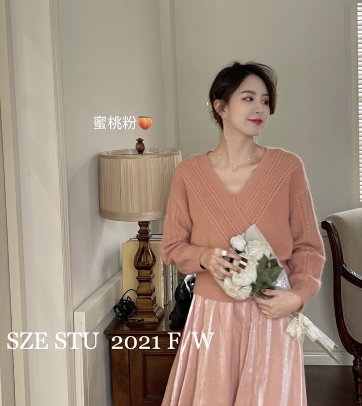 goods in stock! Early spring! Six colors! [Sze] kekeli fried dough twist V-neck warm sweater 03655\zxx