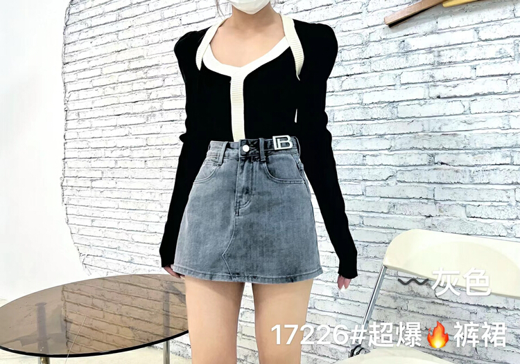 New year in early spring! [Mujia] b-button front skirt back pants elastic denim skirt pants 17226# XYY