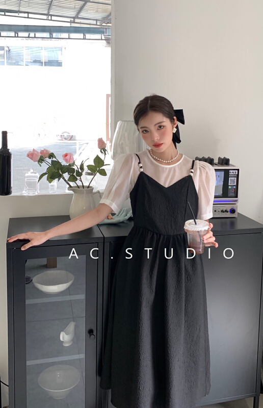 Original price 123.95! [A.C] Korean style bubble sleeved blouse + waist closing slim suspender skirt two piece suit 11130# LSL