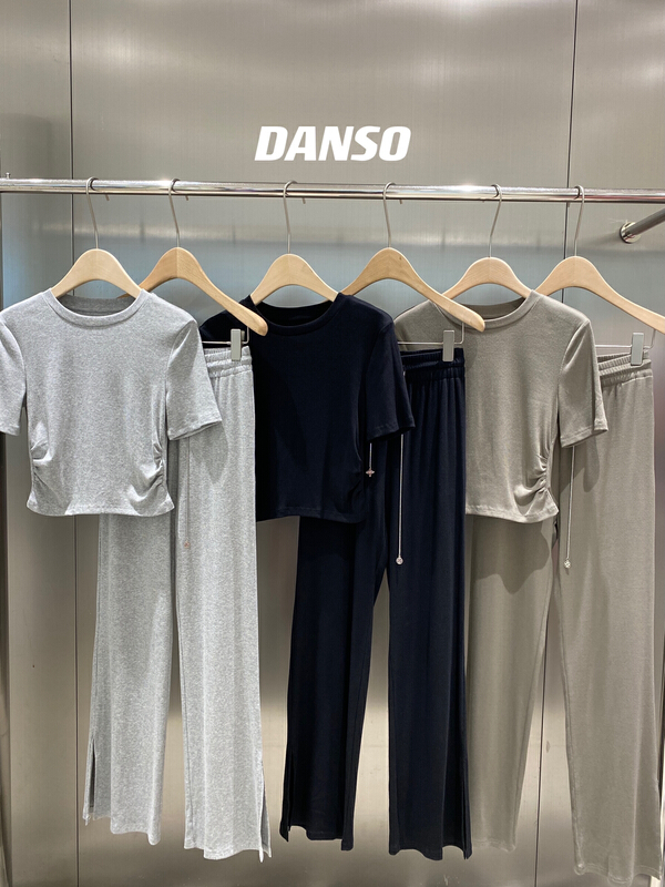 [DS] solid color slim fit shorts short sleeve T-shirt + sports casual pants two piece suit 64110d# XYJ