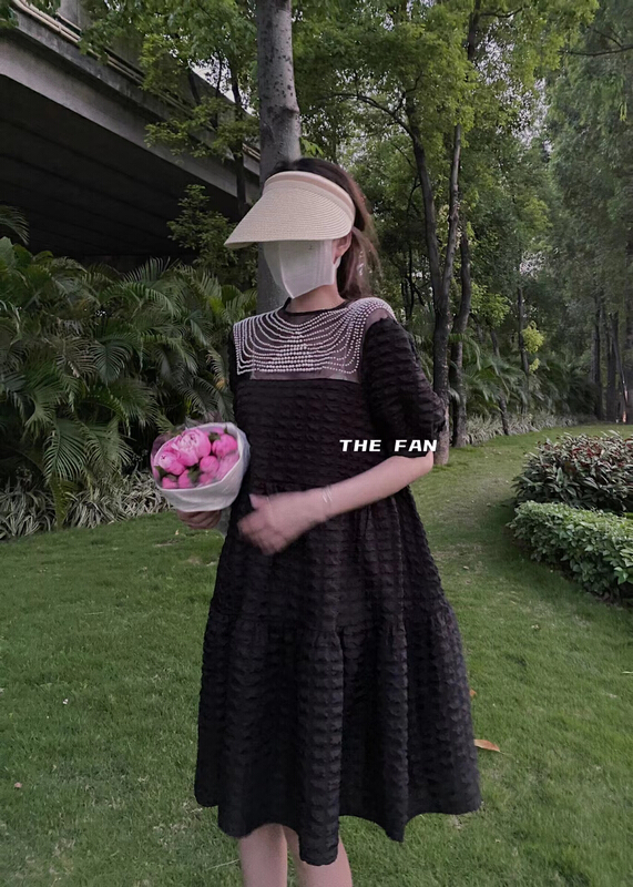 [the fan] round neck pearl doll dress 503881# zxx
