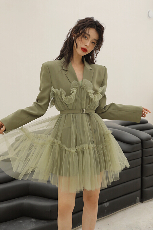 goods in stock! New year in early spring! [GL] personalized temperament design sense mesh suit (with belt) c2058# JJ