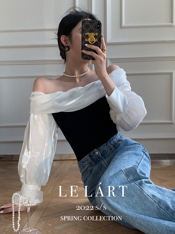 goods in stock! New year in early spring! [le lart] original high fashion French pure desire style one line collar bubble sleeve yarn stitching sweater axl1752308# jhy