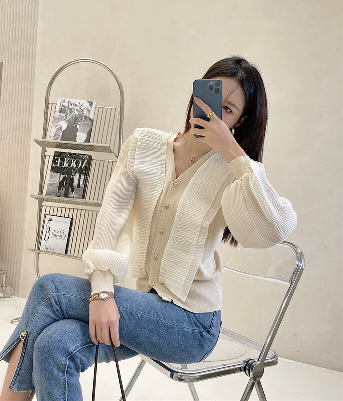 New year in early spring! [Hanna Hanna] crimped yarn stitching temperament knitted cardigan 6378# XJ