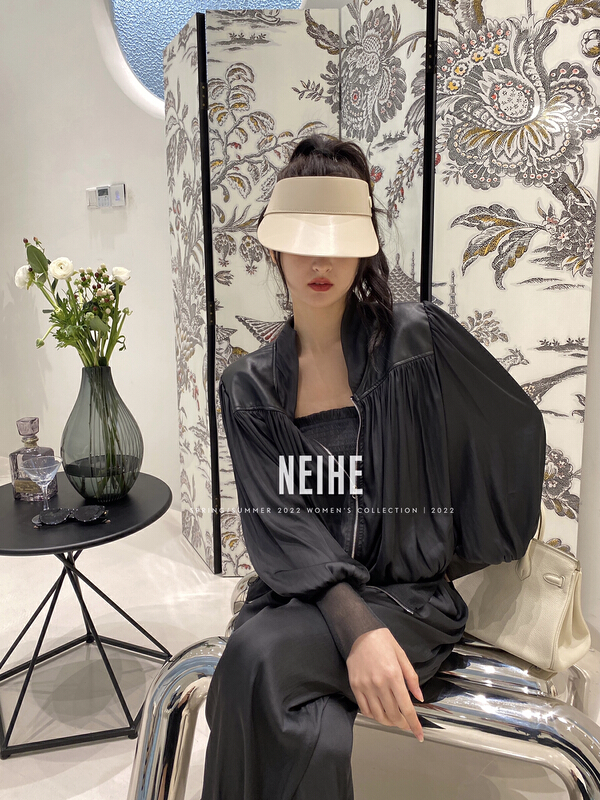 New in early summer! [neihe] Korean version design sense minority foreign style short coat 11290# zxx