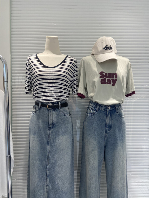 New in early summer! [fifth moon] simple and versatile stripe fashion short sleeve T-shirt 9946# CLS