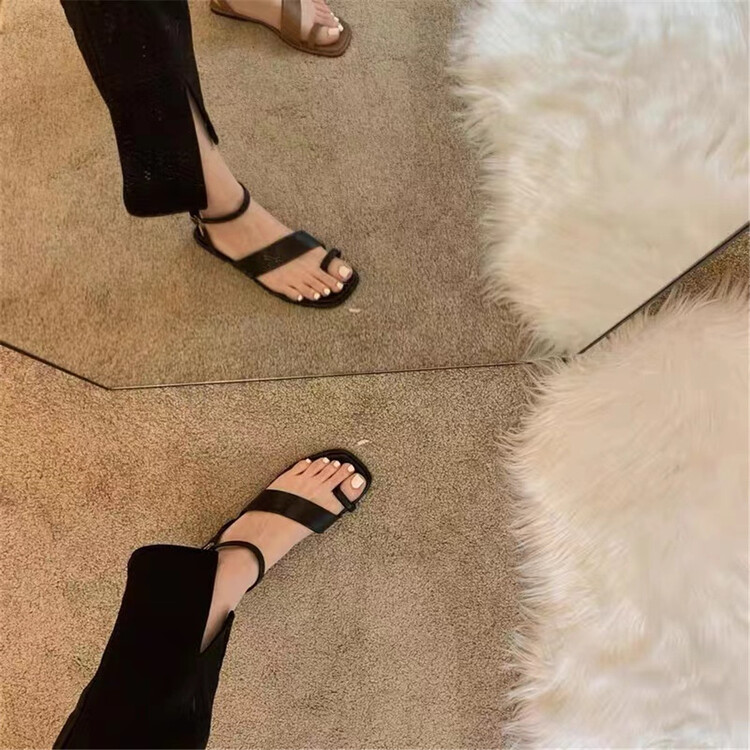 [DS. Gift] Harajuku style Roman minority low flat heel sandals 5189# LSL