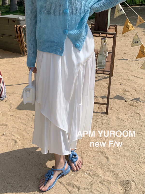goods in stock! New year in early spring! [APM yuroom] versatile silk irregular pleated skirt 22653# LSL
