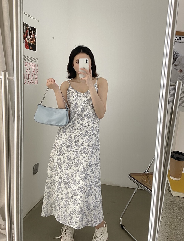 goods in stock! New year in early spring! [lemon tree] flower suspender Korean dress 66075# XYY