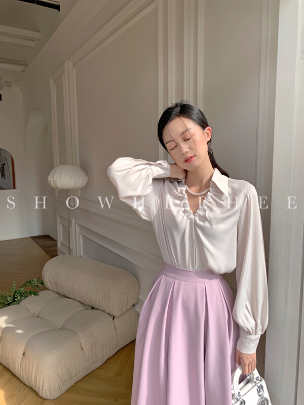 [Xiu Xixi] Korean style elegant niche design V-neck shirt (with detachable pearl chain) 7933# zxx