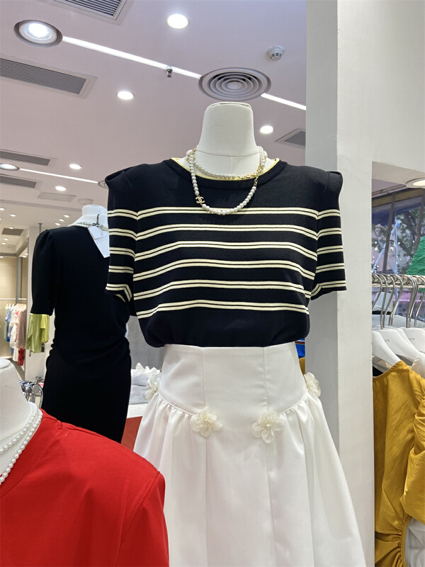 [Jun Jun] simple and versatile stripe crew neck fashionable sweater ys1-9007# CLS