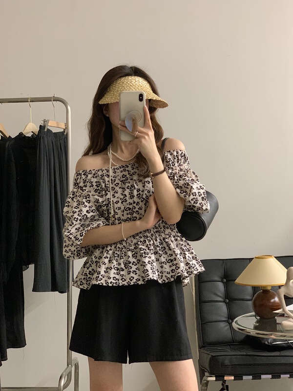 [m.zi studio] round neck floral small fresh shirt 5678# HBx