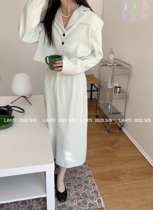 New year in early spring! [larti] single breasted short suit + solid skirt suit 11105# ll