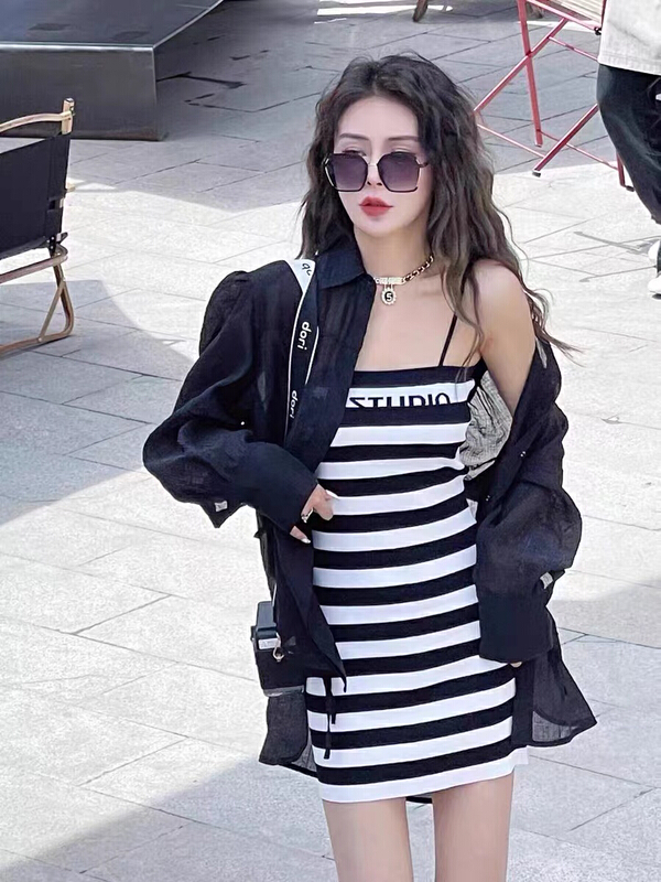 [M.H] Korean clean shirt + striped lady suspender dress set 8289# PCZ