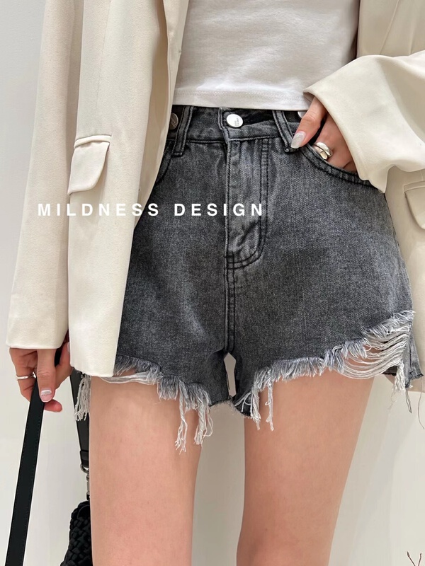New in early summer! [mildness] simple and versatile woolen denim shorts 2001# zjy