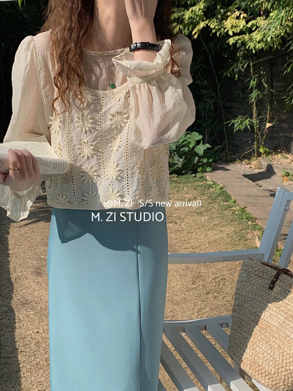 New year in early spring! [t.more] flower embroidered vest + crew neck solid color blouse set 5303# HBx