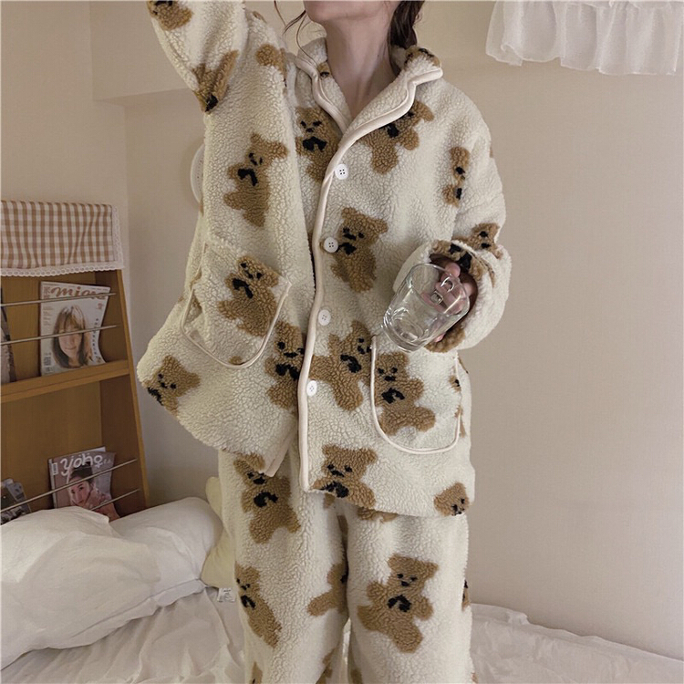 Early spring! [meetu] ins Korean cute age reducing bear cardigan + double-sided Plush Pants Pajama suit 8099# ZSY