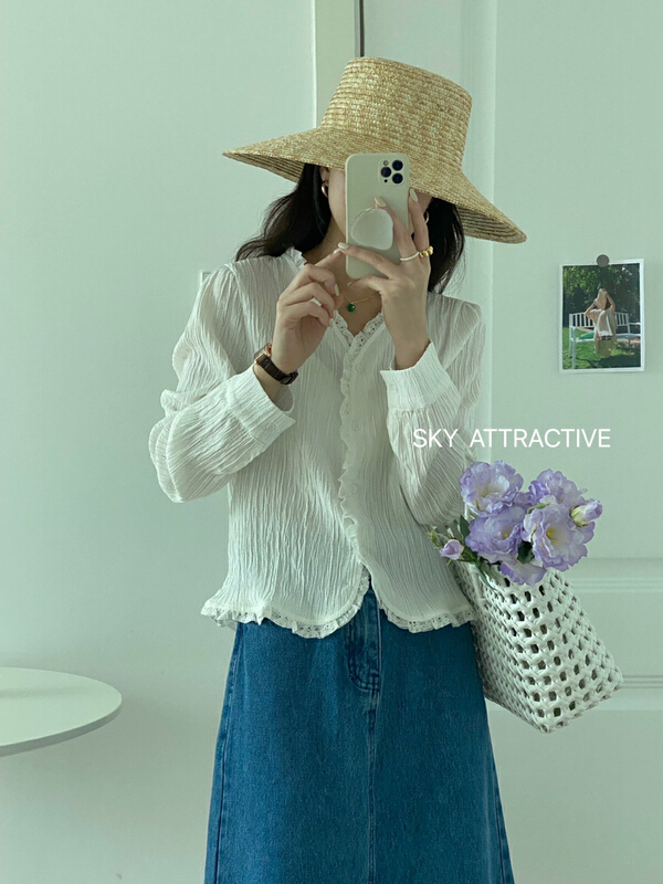 New year in early spring! [sky] V-neck fungus edge versatile shirt 9611# HBx