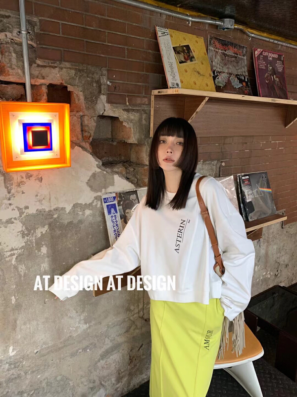 goods in stock! New year in early spring! [at] casual round neck short sweater 56878# LSL