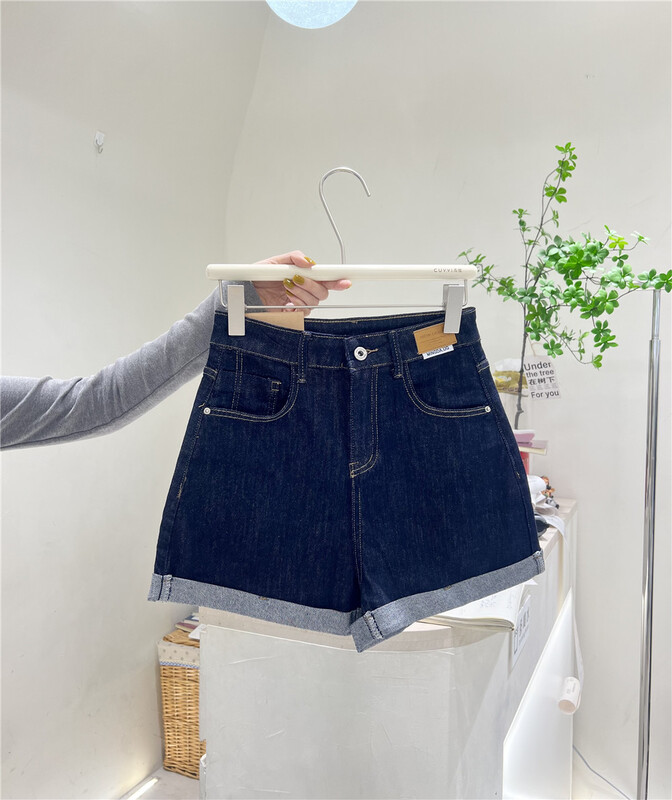 New in early summer! [cuvvi] retro denim shorts with label design j5162# LSL