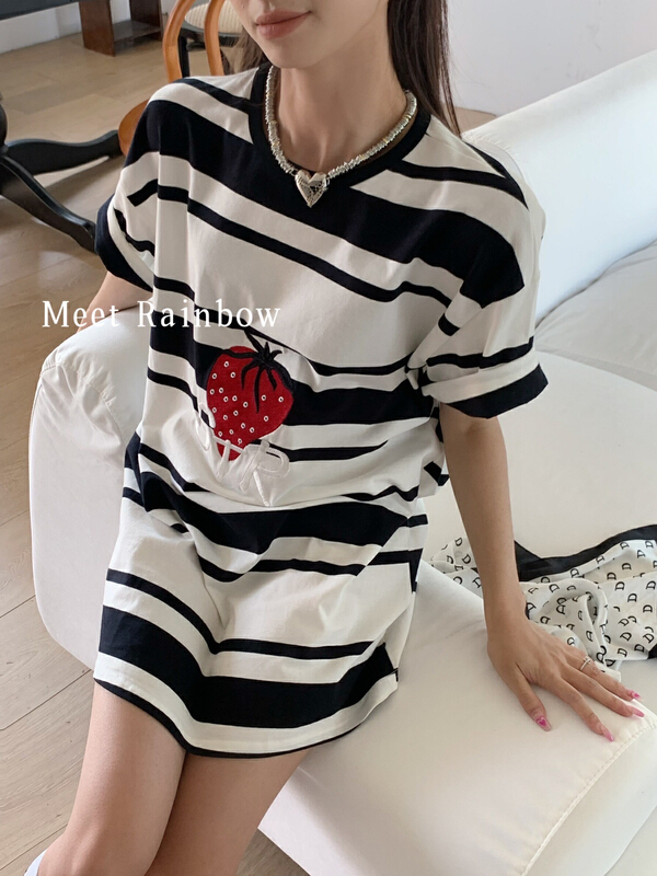 [Meet Rainbow] sweet aging strawberry stripe short sleeve T-shirt 11875# LSL