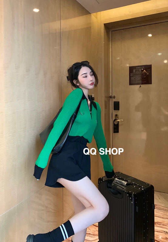 早春上新!【QQ SHOP】韓版扣子設計衛衣料休閒短褲  88005#  OZQ