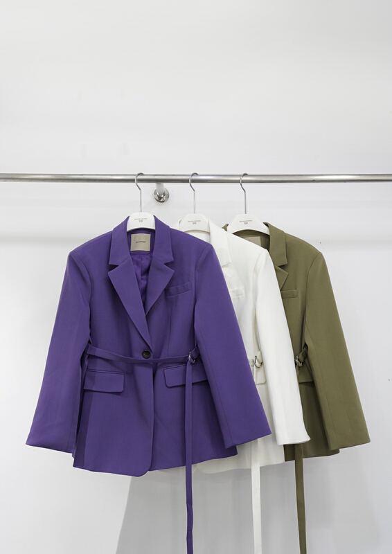 goods in stock! New year in early spring! [C ony] design sense versatile fashion suit (with waist rope) ol222x4152# zxl