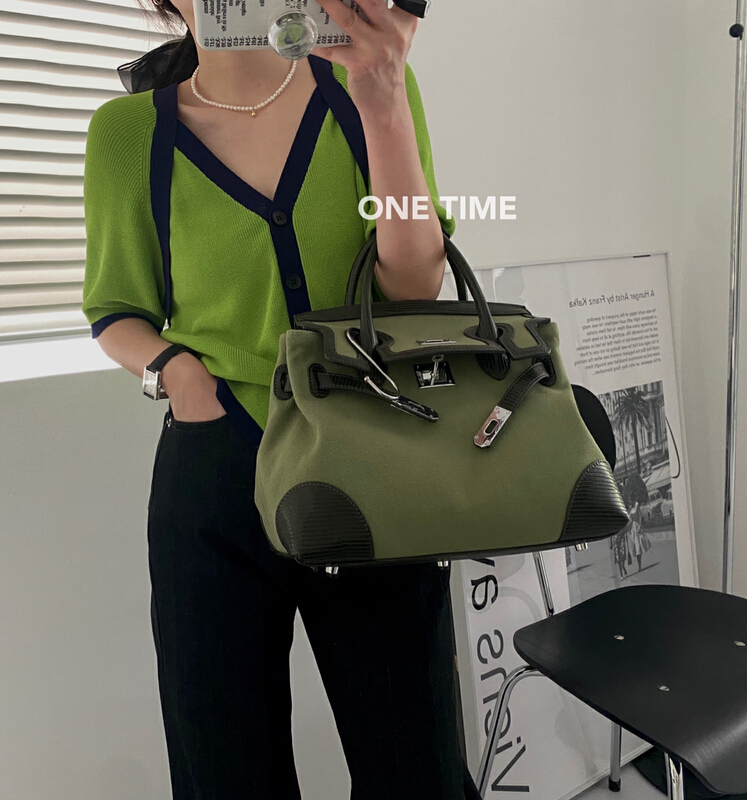 Popular models continue to upgrade! [one time] contrast ice silk versatile fashion sweater ot7009# CLS