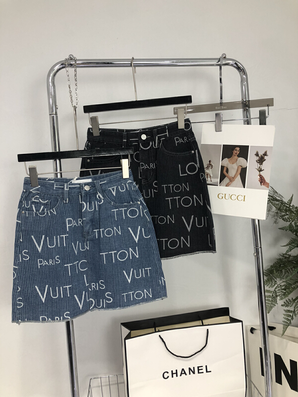 goods in stock! [fan fan] Hong Kong Style personalized letter denim skirt 1090# JJ
