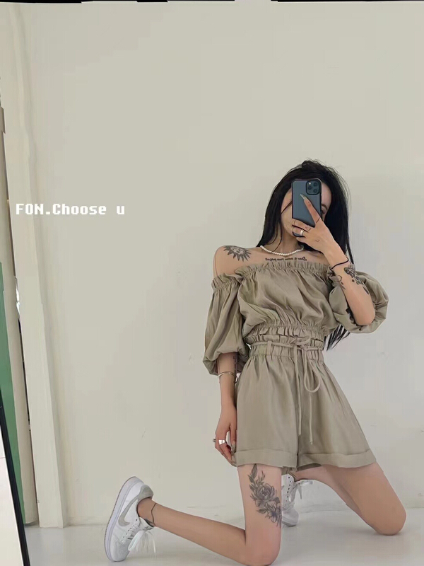 [millet +] sexy collarbone revealing Off Shoulder Top + casual versatile Shorts Set (with waist rope) 1041# WPL