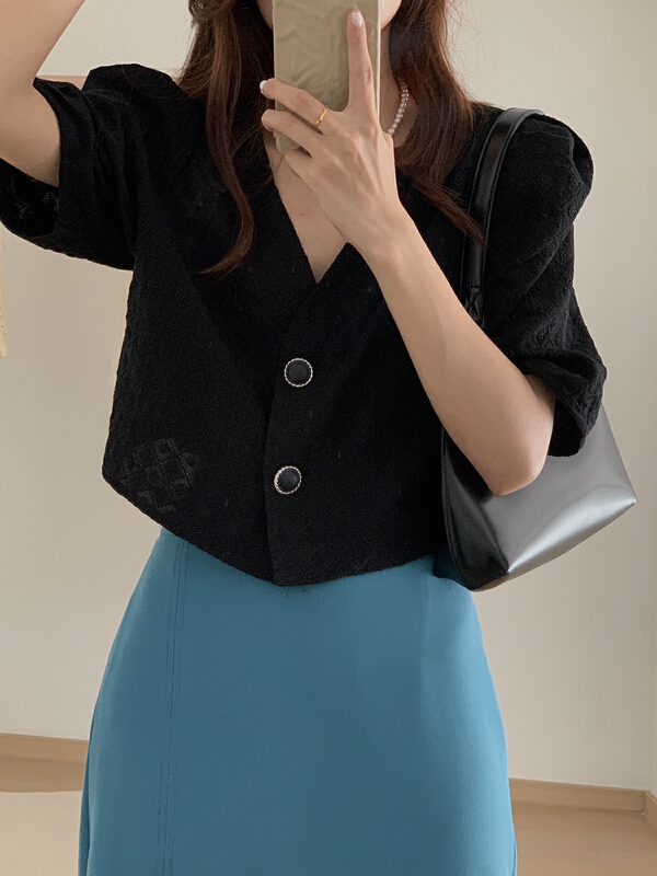 New in early summer! [on line] design sense V-neck niche bubble sleeve short Crochet shirt a7032# lwy