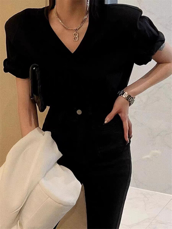 [1to3] V-neck Korean foreign style short sleeve T-shirt (excluding necklace) 8093# LSW