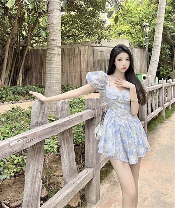 [DS +] Korean version of little woman's square neck floral dress ys1-1156# JJ