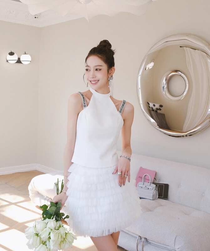 goods in stock! [Alala] niche design high waist cake mesh skirt (only selling skirt) b1202a# JJ
