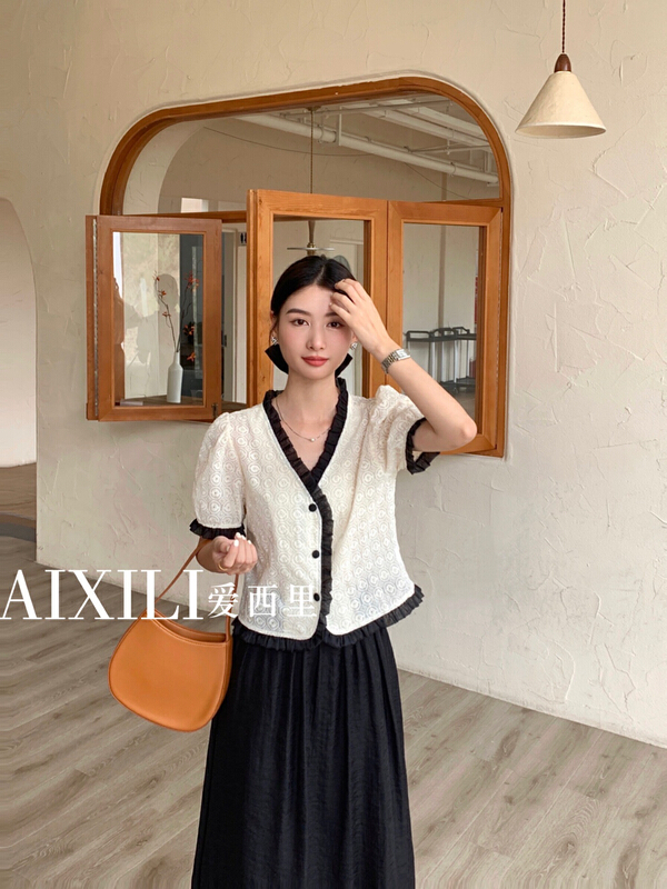 New in early summer! [aixili aisili] V-neck single breasted fashion shirt 6310# WPL