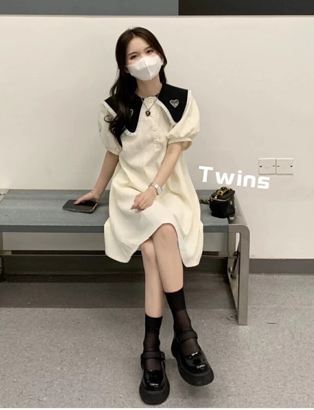 New in early summer! [twins] sweet embroidery love waffle dress 8806# hjy