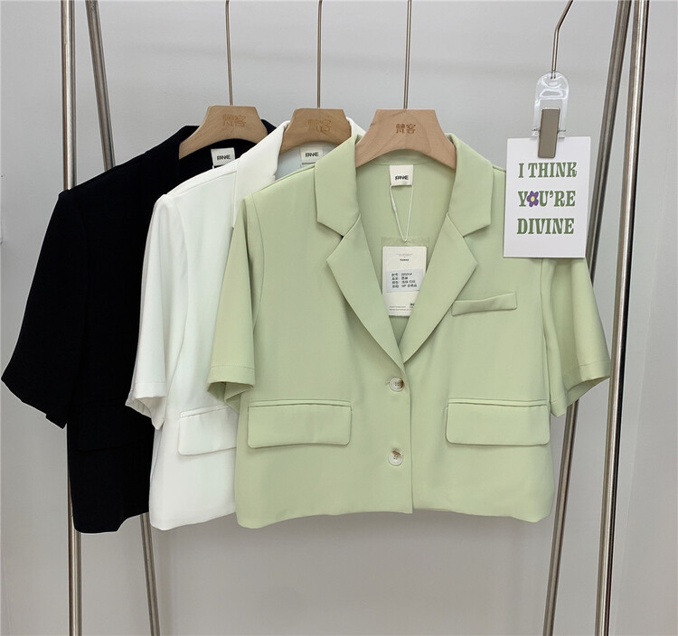 New in early summer! [Fanke Fanke] simple temperament short suit 22531# XJ