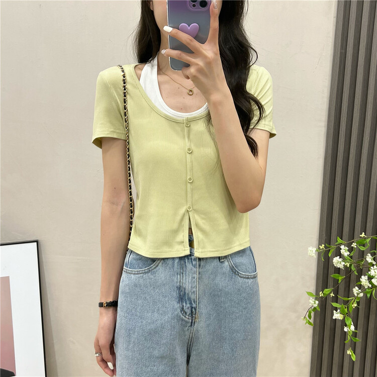 [six plus] two short sleeved T-shirts 8030# CLS