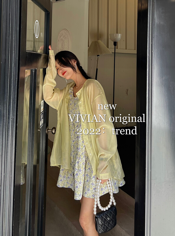 [Vivian] Korean version irregular Tiansi breasted sunscreen shirt 90151# zxx