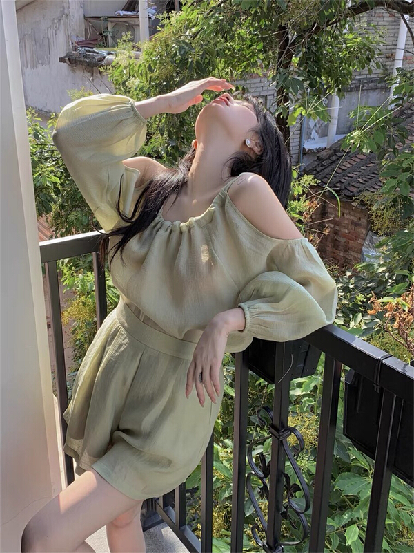 [HH] Korean style off shoulder blouse + versatile casual pants set 2460# LSL