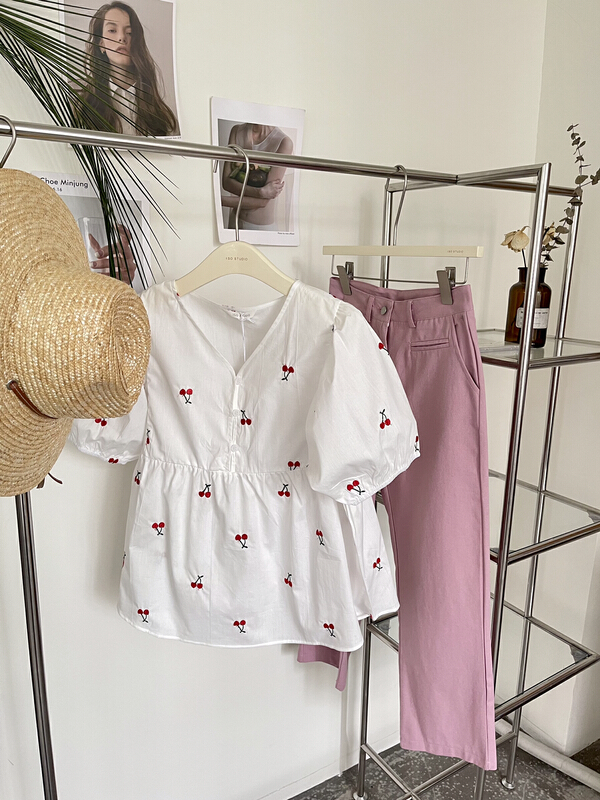 goods in stock! New in early summer! [ISO Korean] design sense niche cherry shirt 2989# hjy