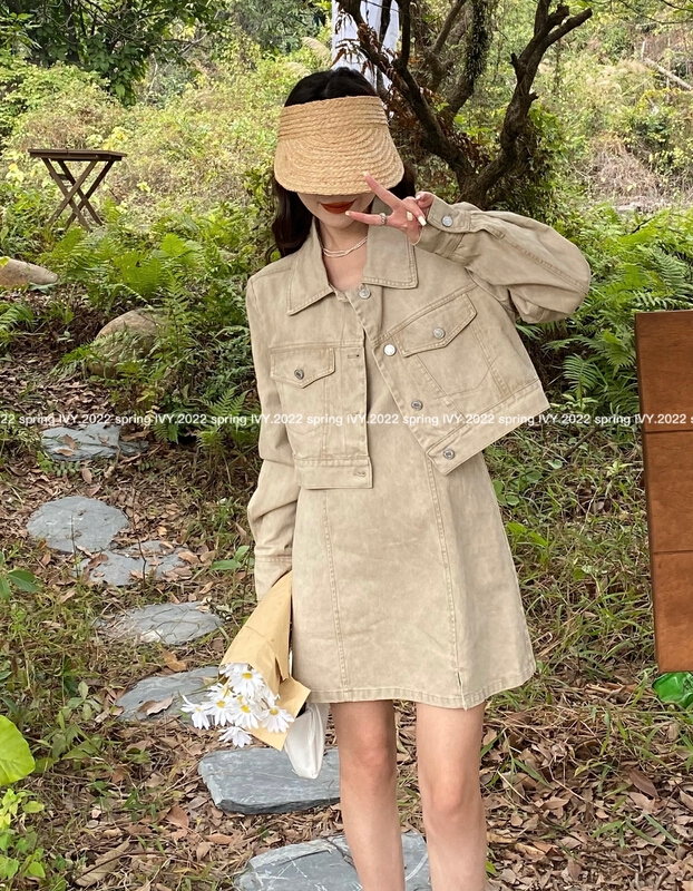 goods in stock! New year in early spring! [Ivy] fashionable and versatile denim jacket + waist closed and thin denim suspender skirt suit 88089# XJ