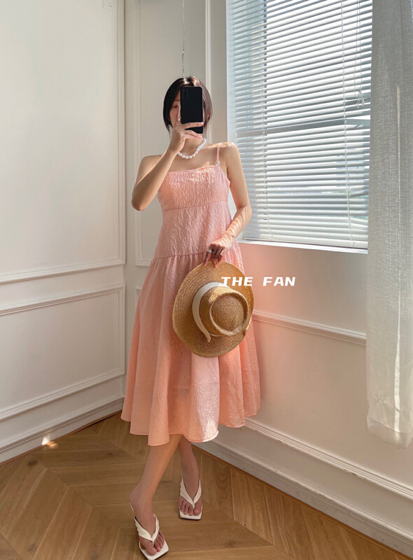 New in early summer! [the fan] French gentle suspender dress 96690# zxx