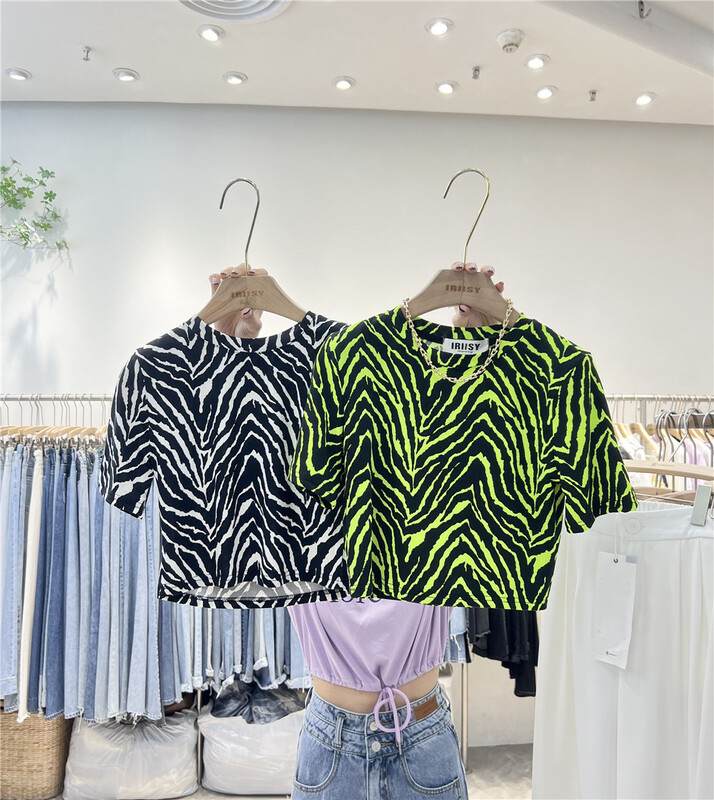 New in early summer! [iris iriisy] Zebra Print simple and comfortable short sleeve T-shirt (excluding necklace) 0015# LSL