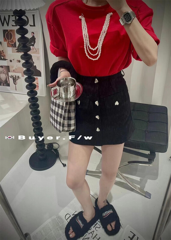 In early summer! [buyer] Korean version love buckle fake two solid color versatile skirt pants 0336\wtt