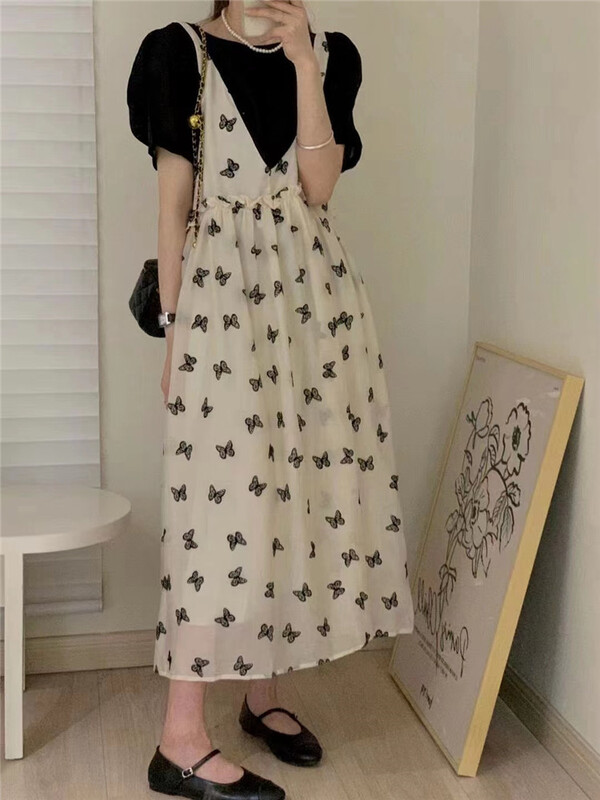 goods in stock! [Susan] basic versatile T-shirt + sweet and gentle niche design suspender skirt suit 18297# LSW
