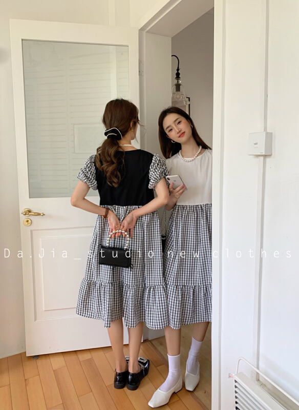 初夏上新!【DAJIA】格子拼接泡泡袖寬鬆連衣裙  22285#  CLS