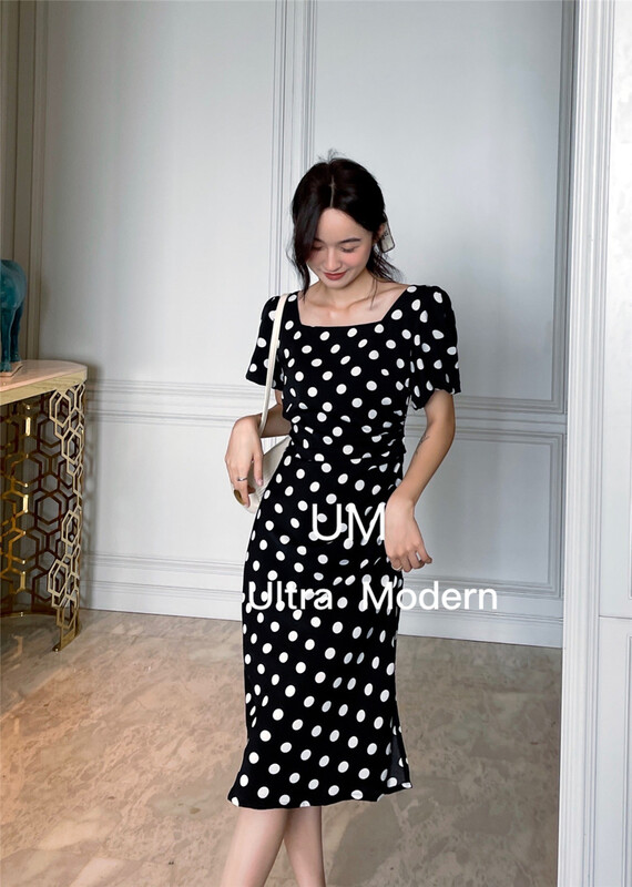 [um micron] elegant retro Polka Dot Dress (with chain) 88285# hjy